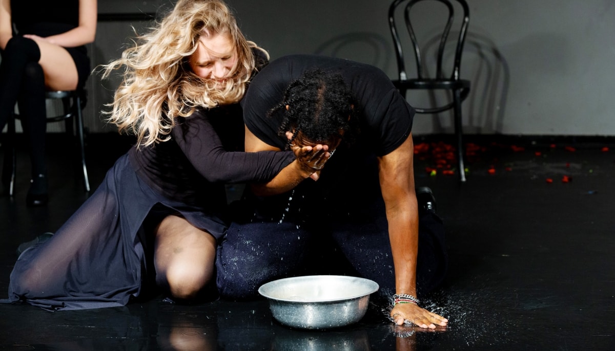 Teater halvårskurs på Solbakken folkehøgskole Teater halvårskurs på Solbakken folkehøgskole
